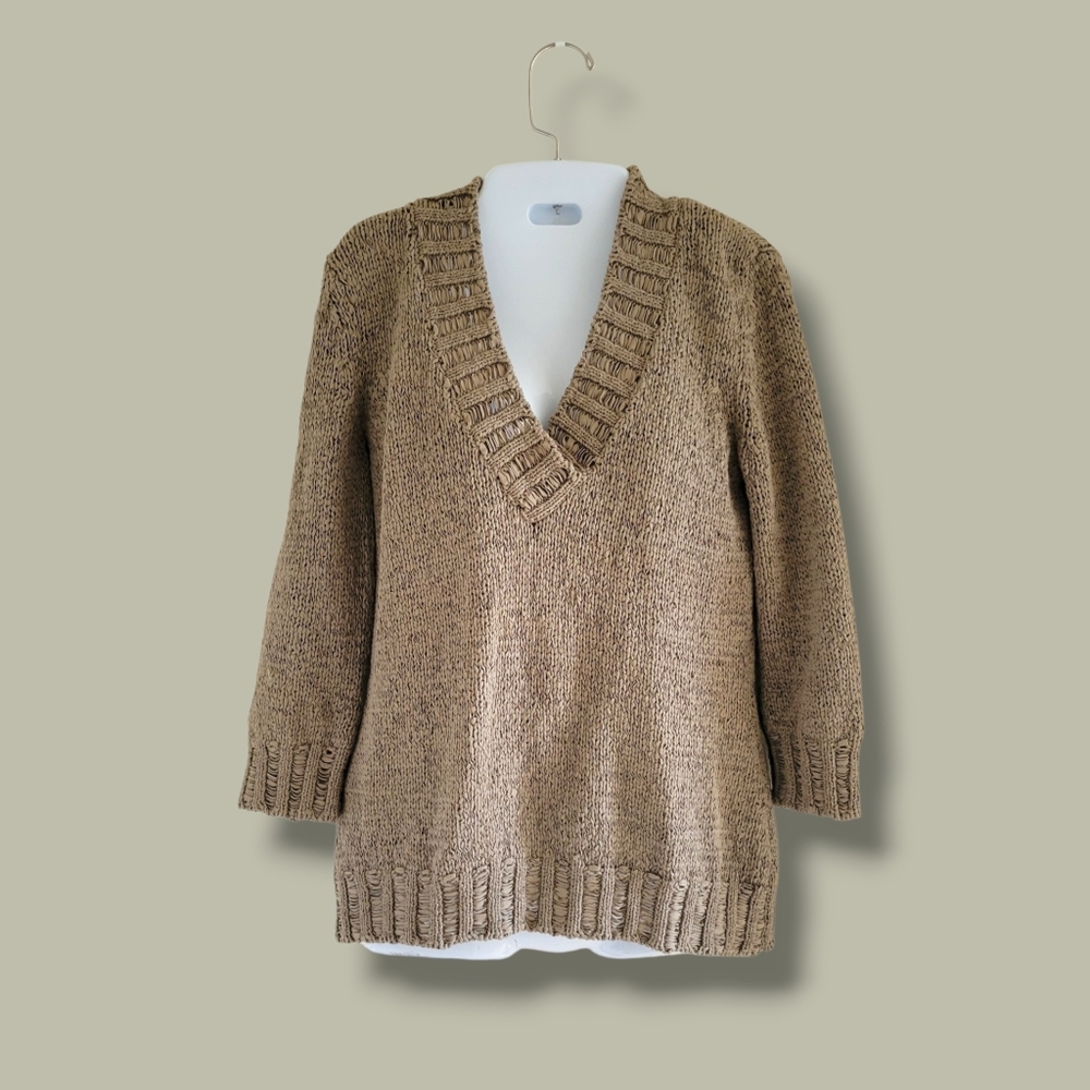 Context | Cute Y2K Khaki 3/4 Sleeve Woven Knit V-Neck Sweater (SIZE M)